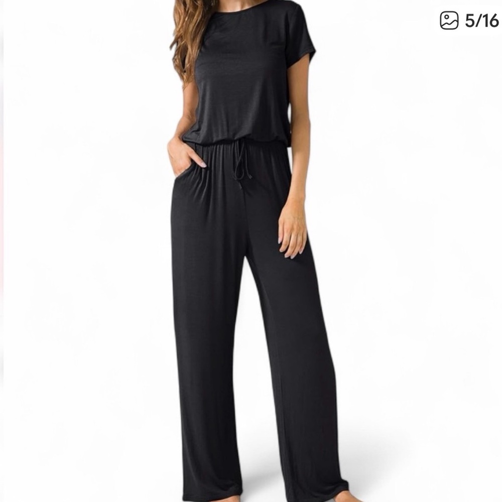 Black Wide-Leg Knit Jumpsuit by Flamingo Urban - Like New